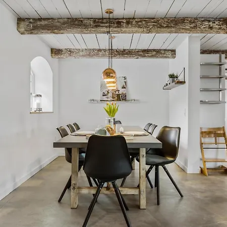 Lovely In Nykobing Sj Apartmán *