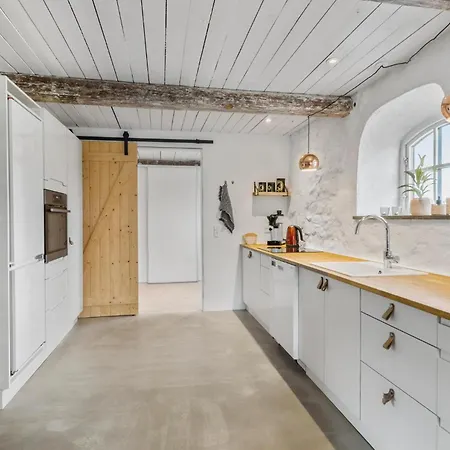 Lovely In Nykobing Sj Apartmán