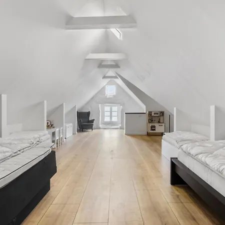 Lovely In Nykobing Sj